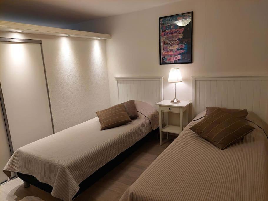 Laegenhet Pa Landet Naera Stan Apartman Jonsered Kültér fotó